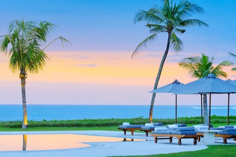 Ulawatu Temple: the den of robber monkeys