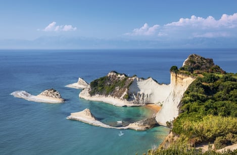 Corfou : patrimoine UNESCO et paysages verdoyants