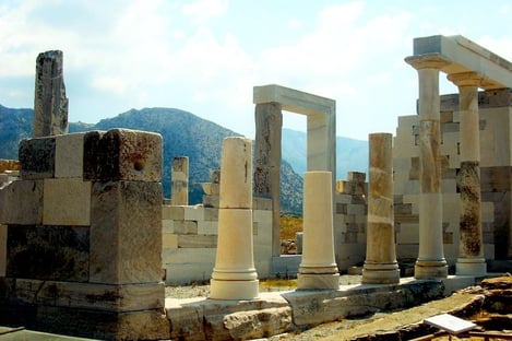 2- Pour les passionnés d’histoire : Délos