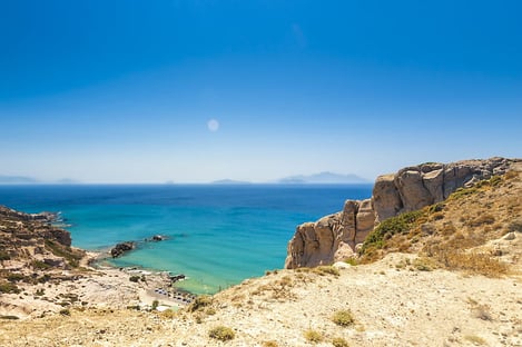 Elia Beach: a sporty beach