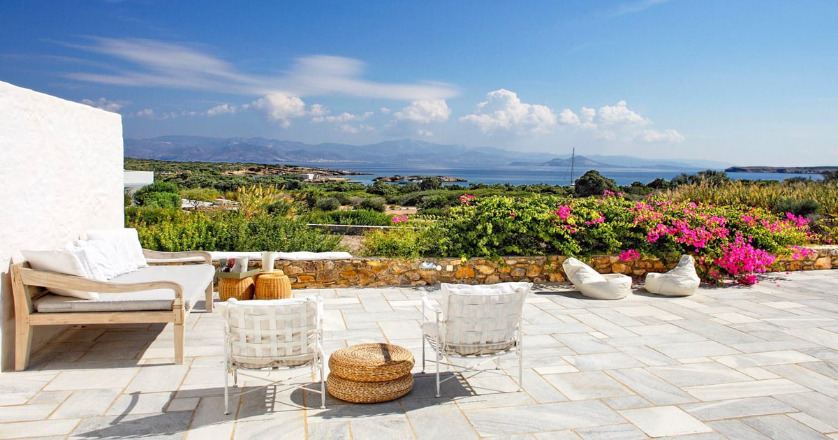 A closer look at Luxury Beach House Rentals Santamaria Island