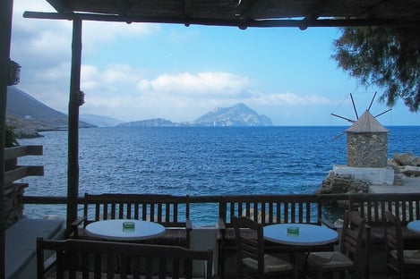 Tasty gastronomy and activities in the sun