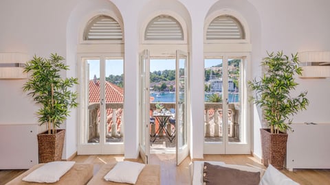 Villa Tesla, Rental in Dalmatia