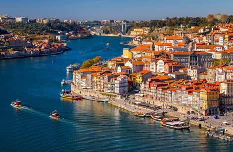 Porto and the Douro Valley: Christmas markets and riverside charm