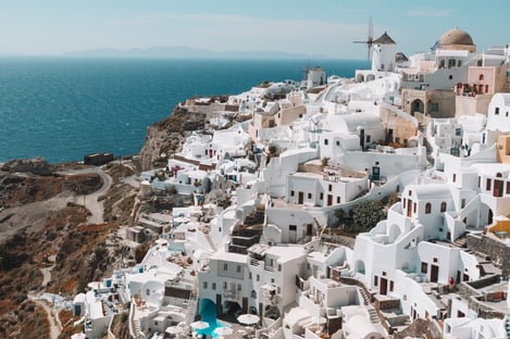 The must-sees in Santorini