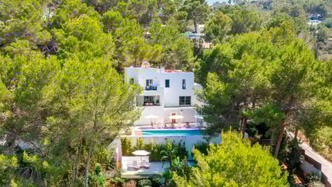 Villa Fabrik, Rental in Ibiza