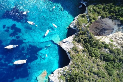 Discover the most beautiful sandy beaches of Lefkada