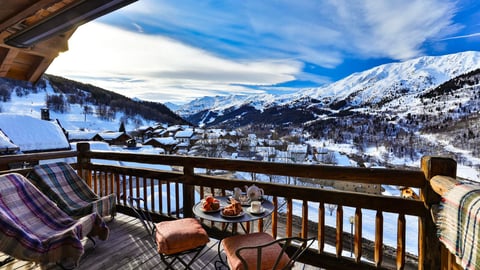 Villa Chalet Pelouses Alpines, Location à Alpes du Nord