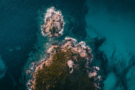 Corse, la montagne dans la mer