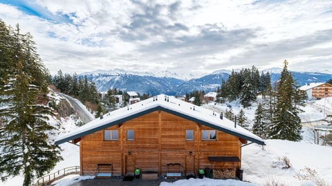 Villa Chalet la Licorne, Rental in Swiss Alps
