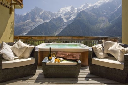 The best luxury chalet rentals in Chamonix close to the slopes