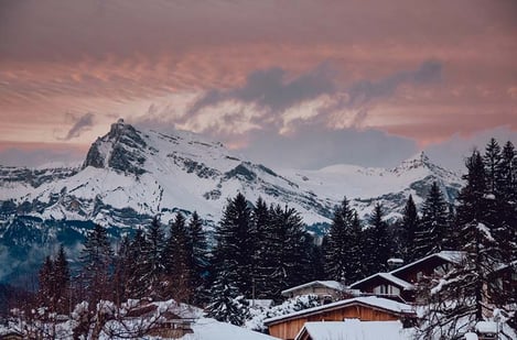 Skiing holidays in Megève: Elegance, comfort and traditions