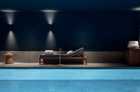 8 chalets d’exception avec piscine intérieure dans les Alpes