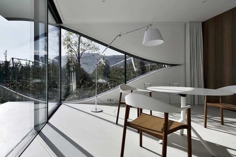 When Design rhymes with Tradition:  Autumn in the mountains