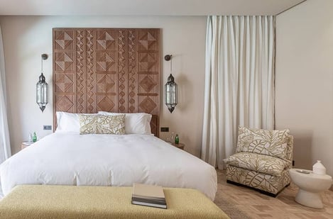 Y a-t-il eu une inspiration particulière pour l’architecture et la décoration ?