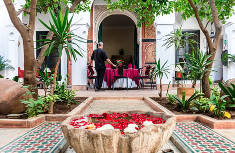 What is a Moroccan riad? Definition, meaning and origin