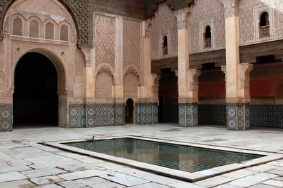 A la rencontre de la Mosquée et la Médersa Ali Ben Youssef