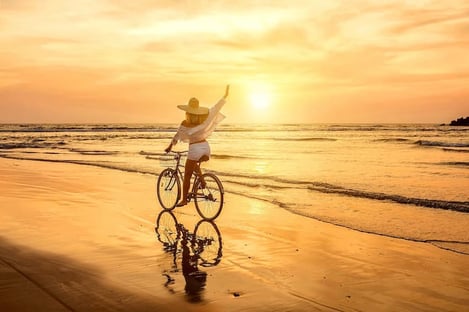 What to see in Tossa De Mar? Heritage and secluded beaches