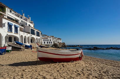 Discover authentic landscapes on the Costa Brava