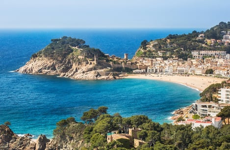 Visites en famille : villages et patrimoine de la côte catalane