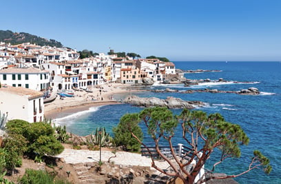 Vacances en famille sur la Costa Brava : idées pour un séjour réussi
