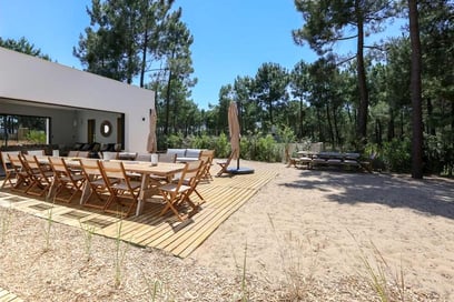 Villa Paradisa in the Southwest of France: a property that is aptly named