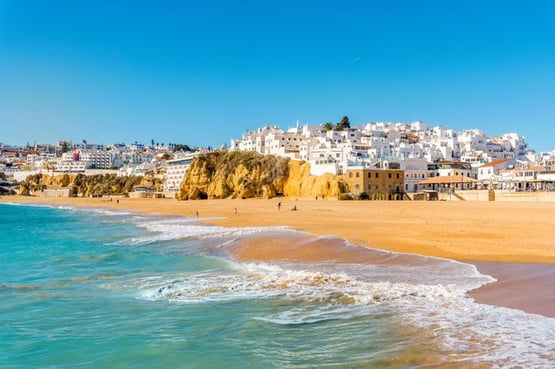 Villa rentals in Albufeira