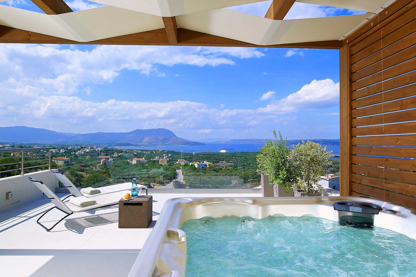 Villa Arios, luxury villa in Crete, Greece