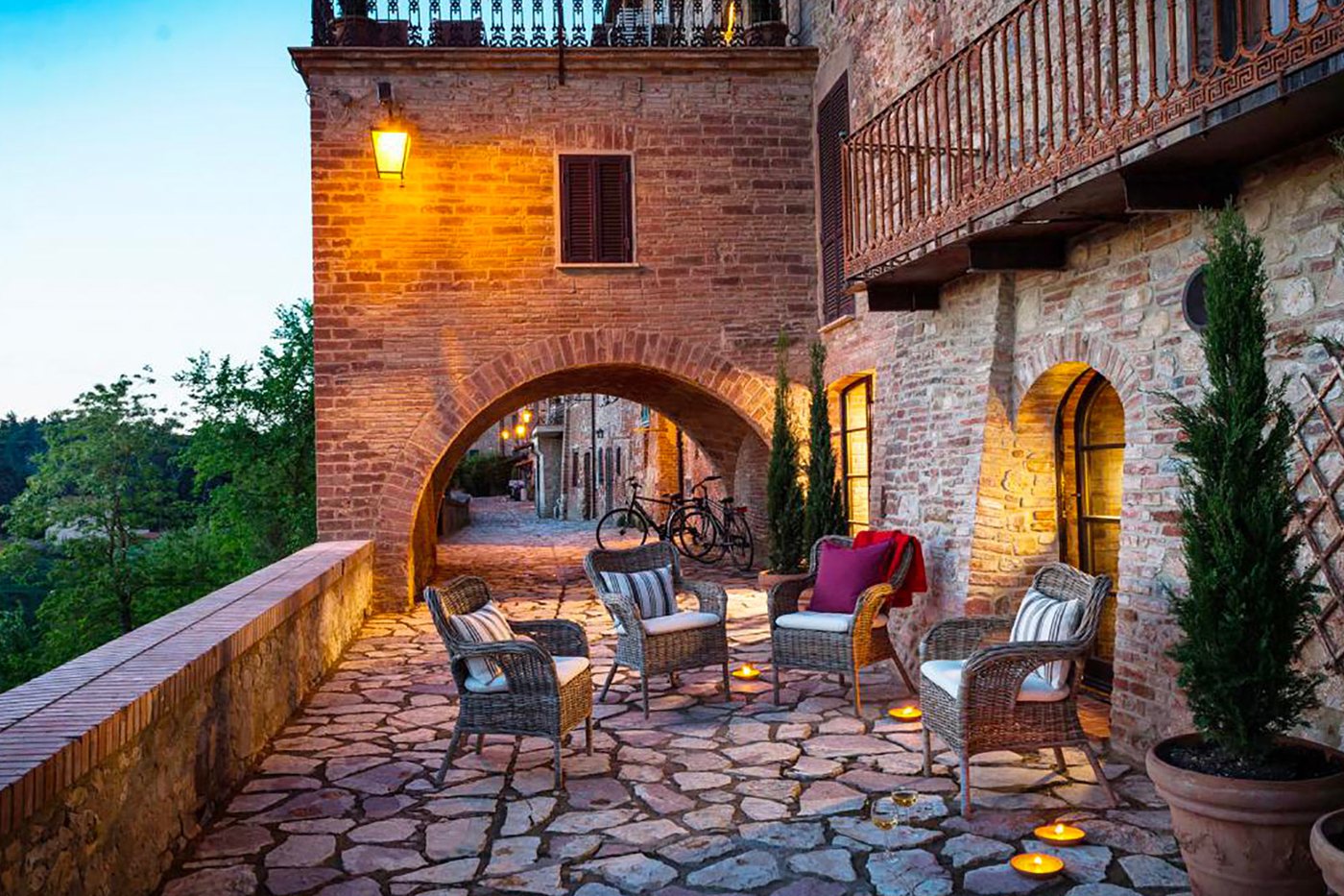 Villa MZI, luxury villa in Umbria, Italy