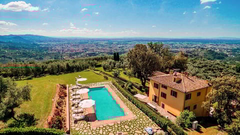 Villa Villa Massa, Rental in Tuscany