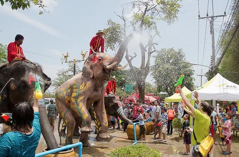 La Thaïlande vient de fêter la nouvelle année avec Songkran, une bataille d’eau gigantesque !