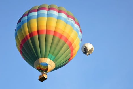 Hot air balloon in the Luberon