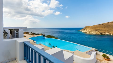 Villa Villa Blurasa, Alquiler en Siros