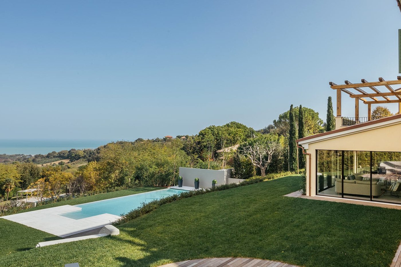 Villa Olioko, luxury villa in Marche, Italy