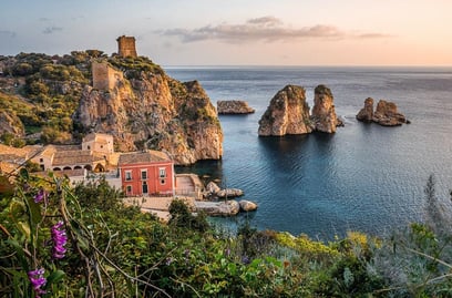 Where to rent a villa in the south of Italy?