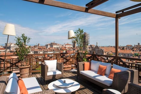 Rooftop Terrace @ Aman Venice: A chic rooftop restaurant in Venice, Italy
