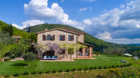 Villa Casa Olivi, Rental in Umbria