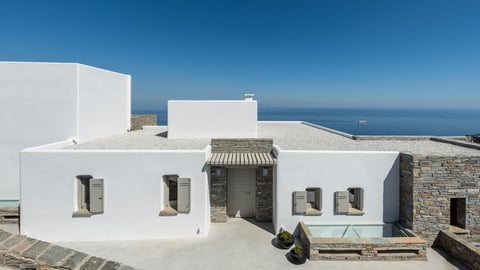 Villa Villa Paralia, Rental in Cyclades - Other islands