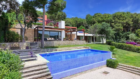 Villa Villa Blue, Rental in Costa Brava