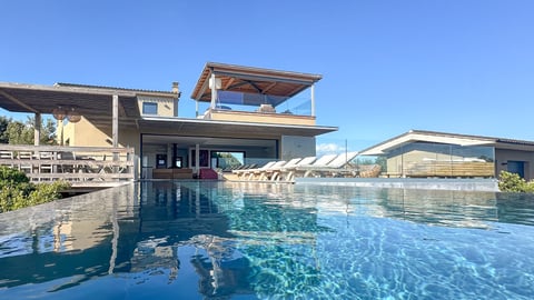 Villa Villa Azuela, Location à Corse