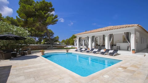 Villa Menorca Villa Marbella, Rental in Menorca