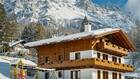 Villa Chalet Desiderio, Location à Alpes italiennes