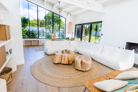 Locations de maisons de luxe avec piscine au centre de l'Île de Ré 