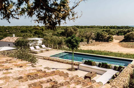 Villanovo in Menorca: Exceptional stays and luxury concierge service 