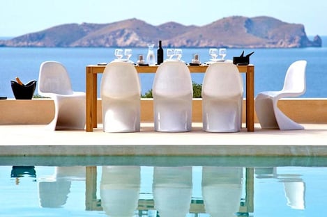 Experience, welcome and passion: the strengths of our team in Ibiza