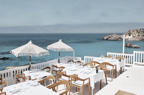Cotton Beach Club: spectacular sunset views over Cala Tarida