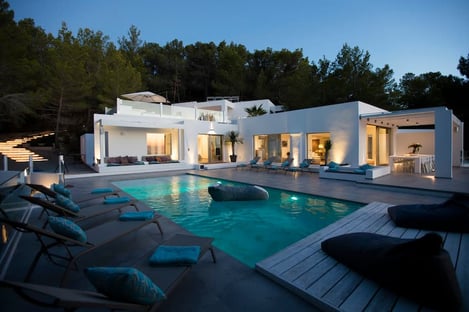 Ibiza : l’île aux plusieurs facettes