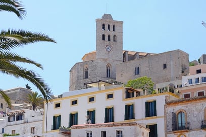 Découvrez les secrets de la Cathédrale Santa Maria à Ibiza