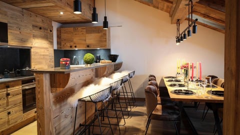 Villa Appartement Grandes Bosses 702, Rental in Northern Alps