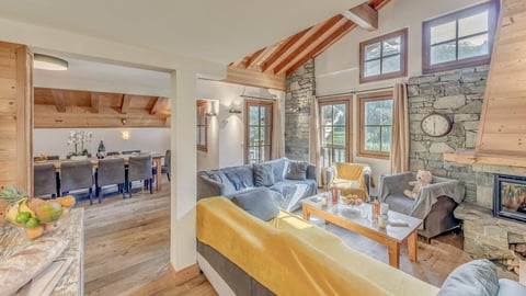 Villa Chalet Crystal Ridge, Rental in Northern Alps